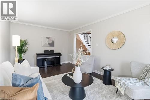 2208 Brays Lane, Oakville, ON - Indoor Photo Showing Living Room