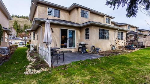 5-527 Yates Road, Kelowna, BC - Outdoor