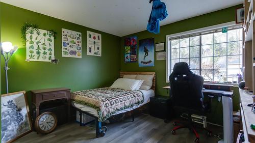 5-527 Yates Road, Kelowna, BC - Indoor Photo Showing Bedroom