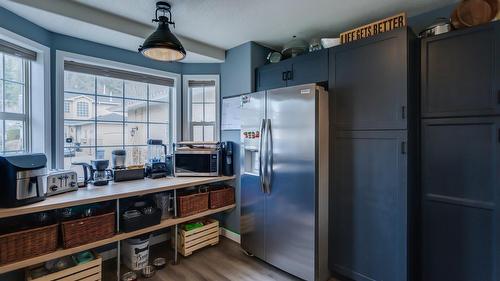 5-527 Yates Road, Kelowna, BC - Indoor