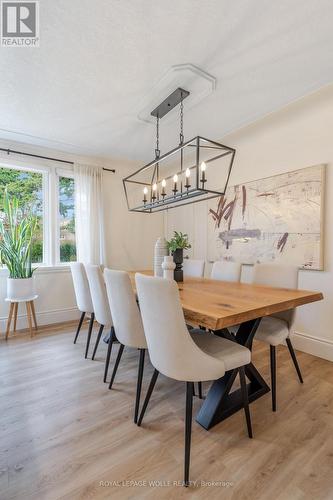 226 Forsyth Drive, Waterloo, ON - Indoor Photo Showing Dining Room