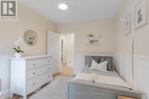 226 Forsyth Drive, Waterloo, ON - Indoor Photo Showing Bedroom