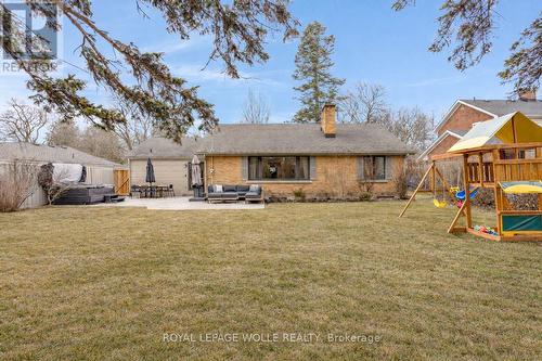 226 Forsyth Drive, Waterloo, ON - Outdoor With Deck Patio Veranda