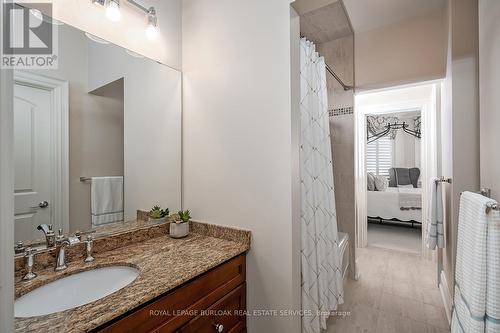 259 Wilton Street, Burlington, ON - Indoor Photo Showing Bathroom
