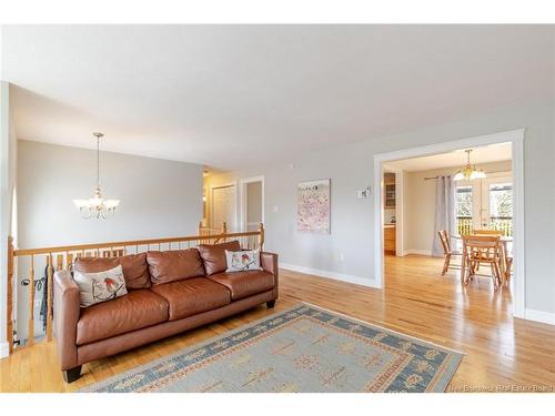 963 Forest Hill Rd, Fredericton, NB 