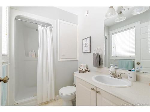 963 Forest Hill Rd, Fredericton, NB 