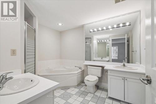 412 - 430 Pearl Street, Burlington, ON - Indoor Photo Showing Bathroom