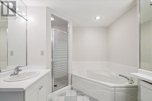 412 - 430 Pearl Street, Burlington, ON - Indoor Photo Showing Bathroom