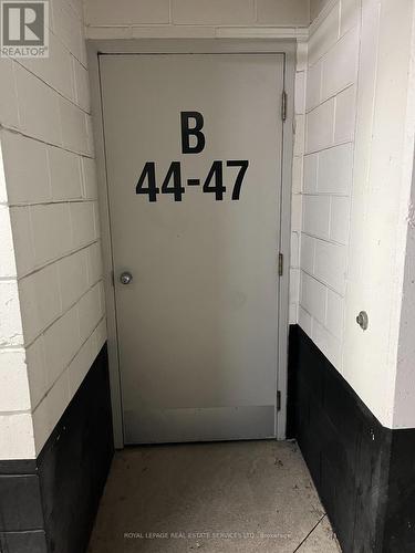 412 - 430 Pearl Street, Burlington, ON - Indoor