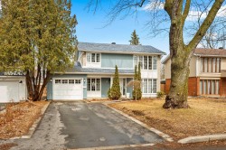 4 Av. Hermès  Candiac, QC J5R 3R7