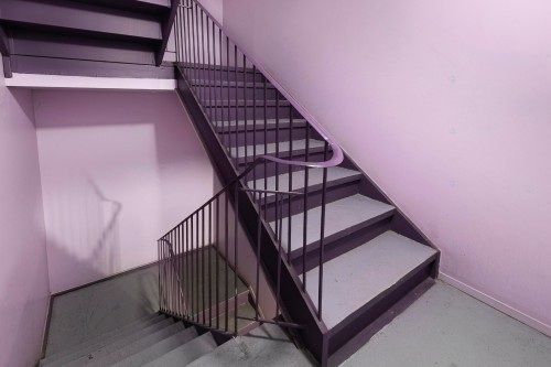 Escalier - 33 Rue Hasting, Dollard-Des-Ormeaux, QC - Indoor Photo Showing Other Room