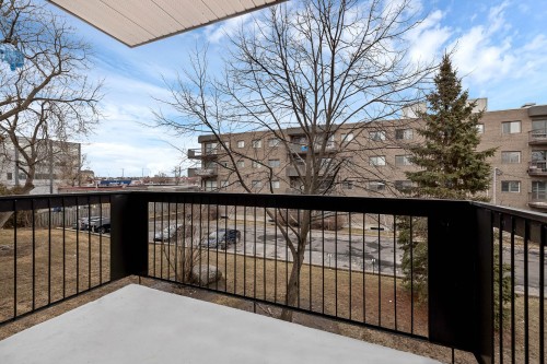 Balcon - 33 Rue Hasting, Dollard-Des-Ormeaux, QC - Outdoor