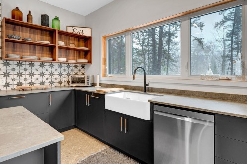 Cuisine - 35 Ch. Du Lac-Barron, Gore, QC - Indoor Photo Showing Kitchen