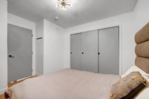 Chambre à coucher - 35 Ch. Du Lac-Barron, Gore, QC - Indoor Photo Showing Bedroom