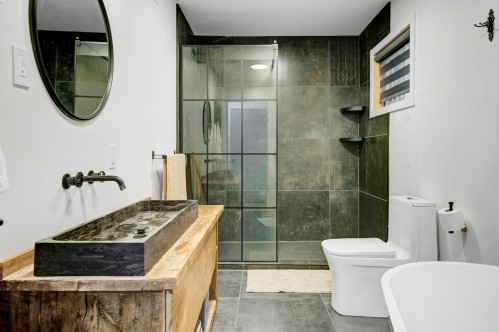 Salle de bains - 35 Ch. Du Lac-Barron, Gore, QC - Indoor Photo Showing Bathroom