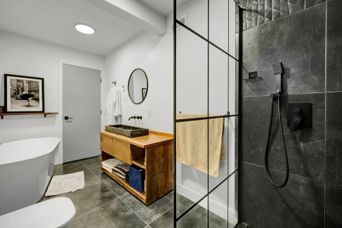 Salle de bains - 35 Ch. Du Lac-Barron, Gore, QC - Indoor Photo Showing Bathroom