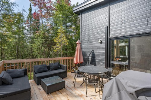 Vue d'ensemble - 35 Ch. Du Lac-Barron, Gore, QC - Outdoor With Deck Patio Veranda With Exterior