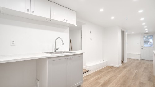 Cuisine - 1886 Rue Sherbrooke E., Montréal (Ville-Marie), QC - Indoor