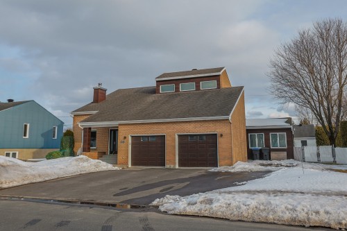 972 Rue Dumas  Lévis (Les Chutes-De-La-Chaudière-Est), QC G6Z 2T4