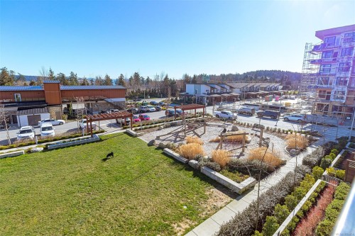 307-2500 Hackett Cres, Central Saanich, BC - Outdoor With View