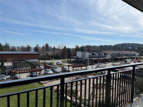 307-2500 Hackett Cres, Central Saanich, BC - Outdoor With Balcony