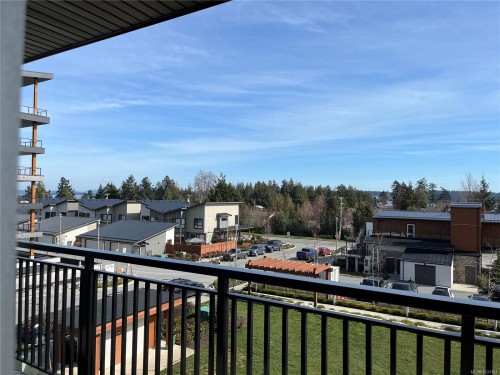 307-2500 Hackett Cres, Central Saanich, BC - Outdoor With Balcony