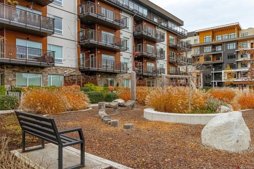 307-2500 Hackett Cres, Central Saanich, BC - Outdoor With Balcony
