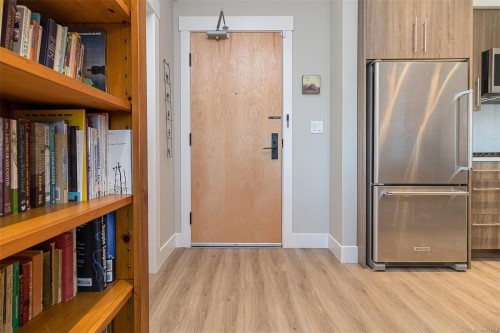 307-2500 Hackett Cres, Central Saanich, BC - Indoor Photo Showing Other Room