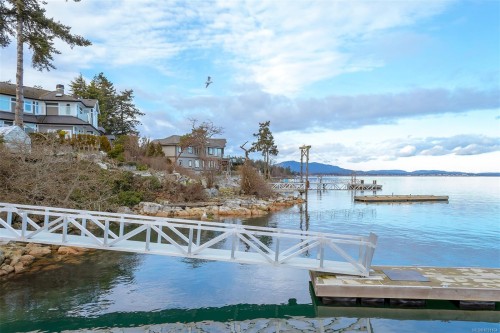 307-2500 Hackett Cres, Central Saanich, BC - Outdoor With Body Of Water With View