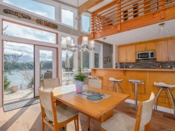 59 Pilkey Point Rd Thetis Island, BC V0R 2Y0