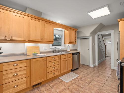 8 Eaton Avenue, Dartmouth, NS 