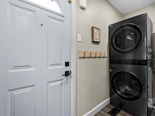 8 Eaton Avenue, Dartmouth, NS 