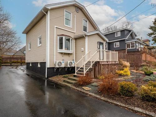 8 Eaton Avenue, Dartmouth, NS 