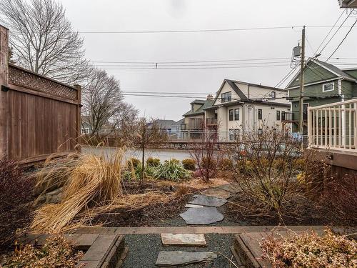 8 Eaton Avenue, Dartmouth, NS 