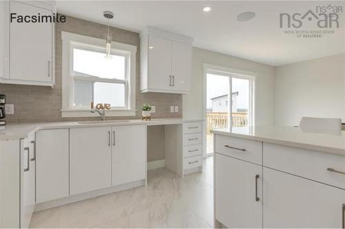 99 Zeppelin Crescent, Beechville, NS 