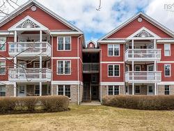 422 96 Moirs Mill Road  Bedford, NS B4A 3Y2