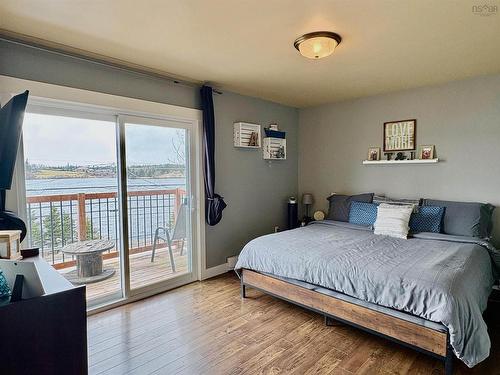 128 Highway 1, Dayton, NS 