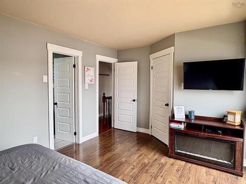 128 Highway 1, Dayton, NS 