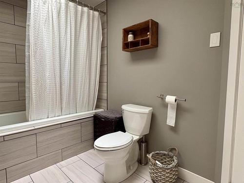 128 Highway 1, Dayton, NS 