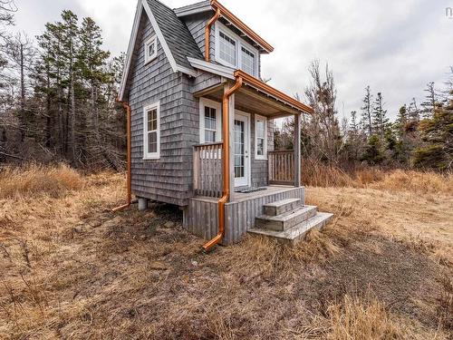 Shore Road, Litchfield, NS 