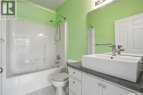806 1867 Hamilton Street, Regina, SK - Indoor Photo Showing Bathroom