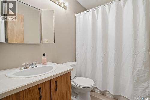 118 Cedar Meadow Drive, Regina, SK - Indoor Photo Showing Bathroom