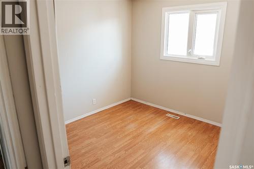 339 Mccarthy Boulevard, Regina, SK - Indoor Photo Showing Other Room