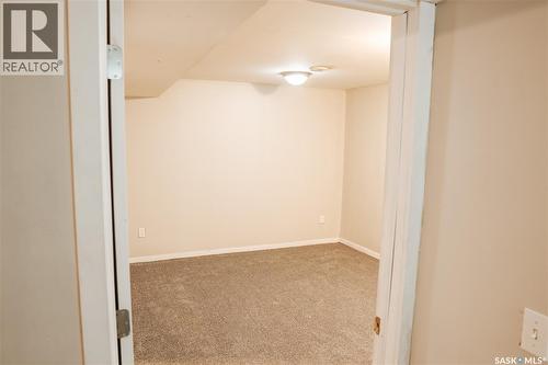 339 Mccarthy Boulevard, Regina, SK - Indoor Photo Showing Other Room