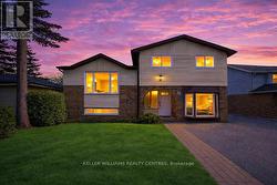 12 DEERPARK DRIVE Barrie, ON L4M 4W9