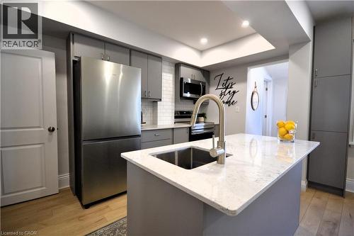 151 London Street N, Hamilton, ON - Indoor Photo Showing Kitchen With Upgraded Kitchen