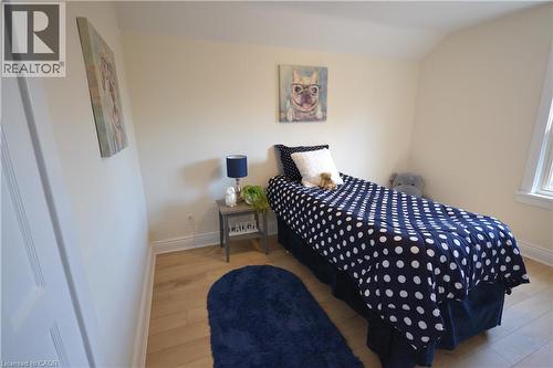 151 London Street N, Hamilton, ON - Indoor Photo Showing Bedroom
