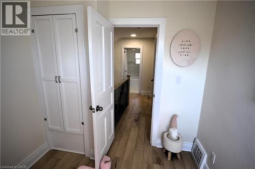 151 London Street N, Hamilton, ON - Indoor Photo Showing Other Room