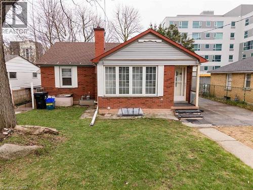 291 ALBERT Street  Waterloo, ON N2L 3T9