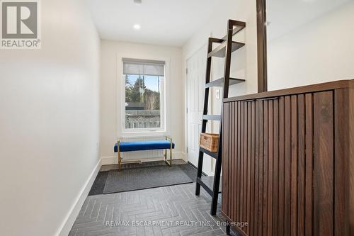 29 Pinewood Trail, Mississauga, ON - Indoor Photo Showing Other Room